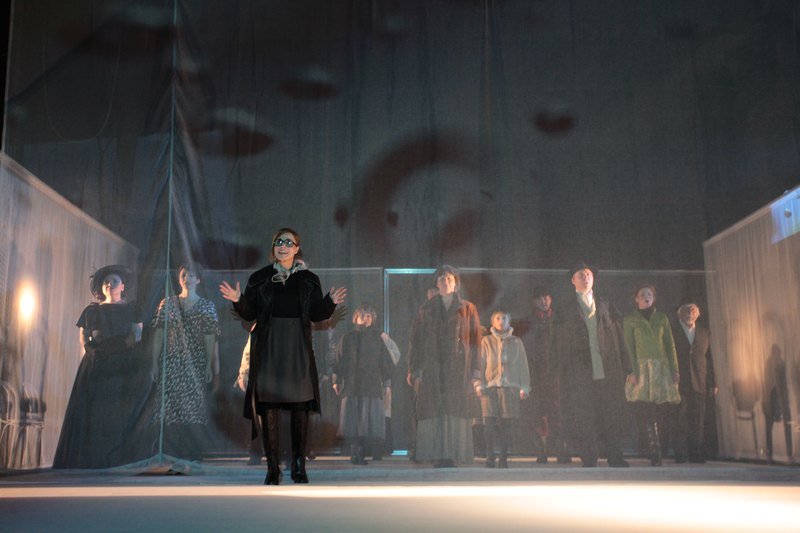 Denní dům, noční dům