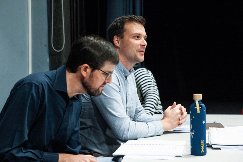 Monument pro Hradiště_zahajovací zkouška_autor hry Pavel Molek a režisér Lukáš Kopecký_foto: Kuba Jíra 