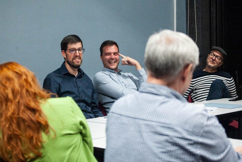 Monument pro Hradiště_zahajovací zkouška_autor hry Pavel Molek, režisér Lukáš Kopecký a scénograf Pavel Borák_foto: Kuba Jíra 