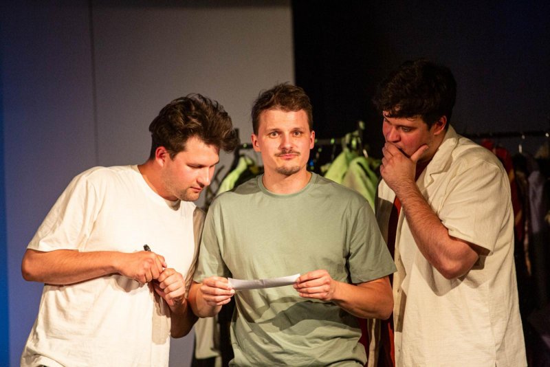 Volný večer - Jakub Zelinka, Tomáš Žilinský a Daniel Gajdoš - foto: Kuba Jíra 