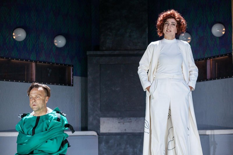 Fyzikové - Tomáš Šulaj a Tereza Novotná - foto: Kuba Jíra 