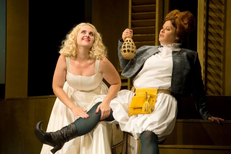 Romeo a Julie - Petra Staňková a Irena Vacková - foto: Marek Malůšek 