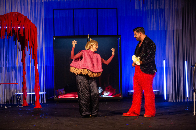 Klára Ondrůšková v roli Puka sklízí obdiv kritiků