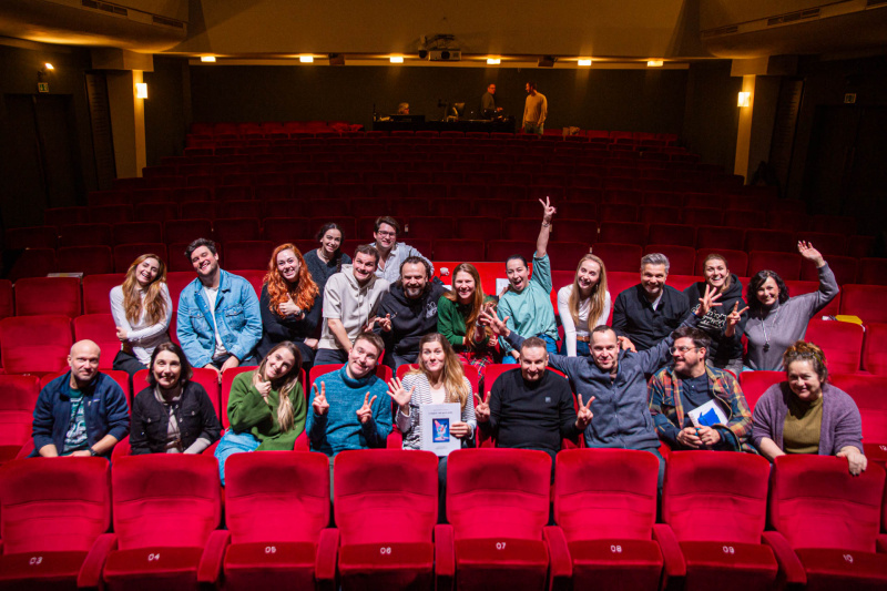 Inscenační tým komedie S tebou mě baví svět