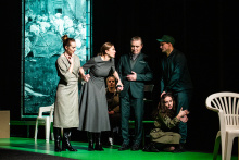 SD_Gazdina roba_Kamila Mitáčková_Pavlína Hejcmanová_Petra Staňková_Pavel Hromádka_Tomáš Žilinský_Klára Ondrůšková_foto Kuba Jíra