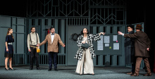 SD_Sherlock Holmes a záhada za oponou_Kateřina Michejdová_Štěpán Goiš_Lukáš Matěj_Tereza Novotná_Daniel Gajdoš_Adam N. Joura_foto Kuba Jíra