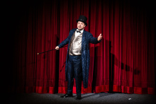 SD_Sherlock Holmes a záhada za oponou_Lukáš Matěj_foto Kuba Jíra
