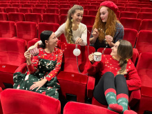 Herečky založily pěvecké kvarteto Herečky založily pěvecké kvarteto