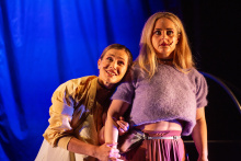 Sen noci svatojánské_Petra Staňková_Kateřina Michejdová_foto Kuba Jíra